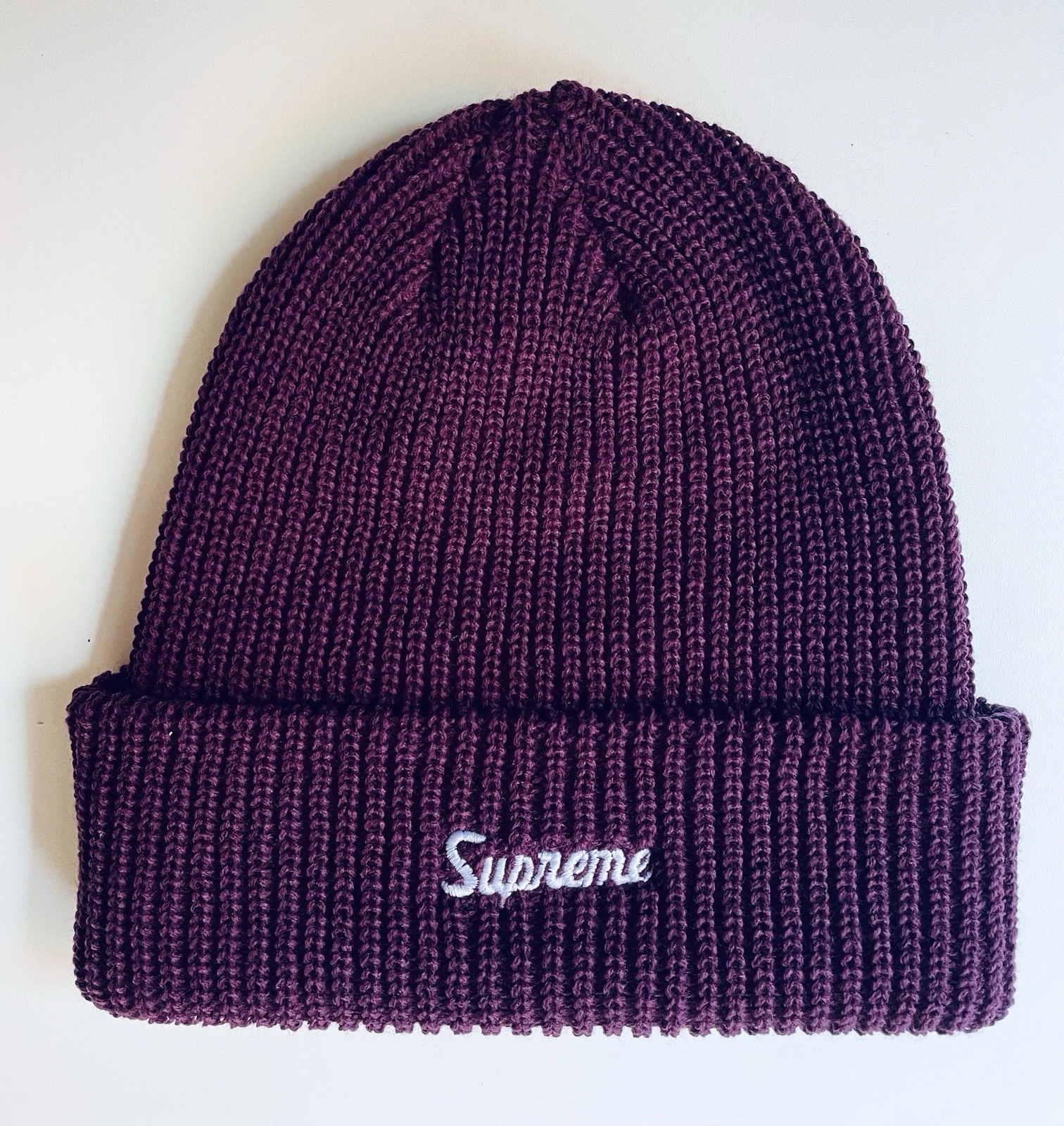 Supreme FW23 Loose Gauge Beanie BURGUNDY
Opens in a new window or tab