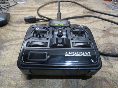 Blade 200 SRX HELICOPTER LP6DSM PROPORTIONAL 6-CHANNEL Transmitter