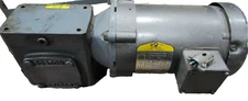 ✌️BOSTON GEAR SPEED REDUCER RATIO 20:1 RIGHT ANGLE F724-20-B5-G MOTOR 230/460