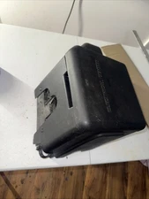 2000-2006 Sierra Silverado Suburban Tahoe Engine Fuse Box Cover OEM