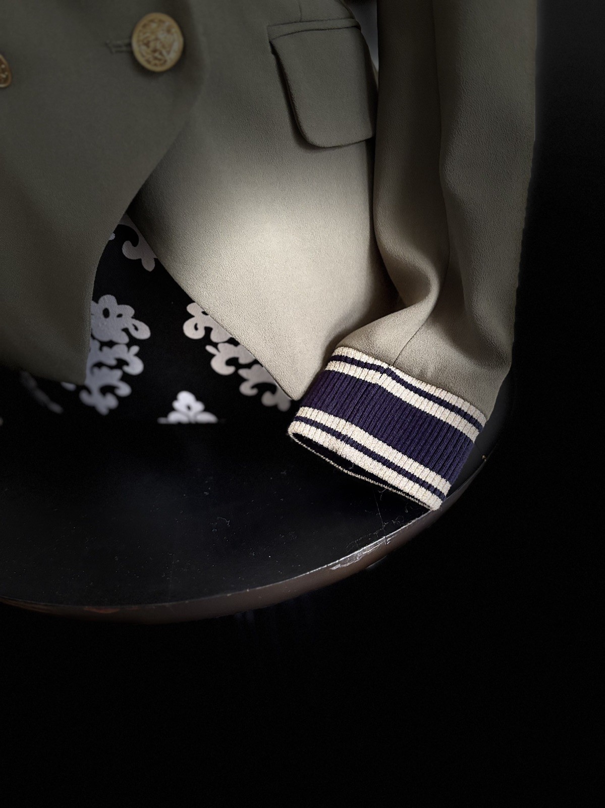 Scripted Olive Green Double-Breasted Blazer - Siz… - image 5