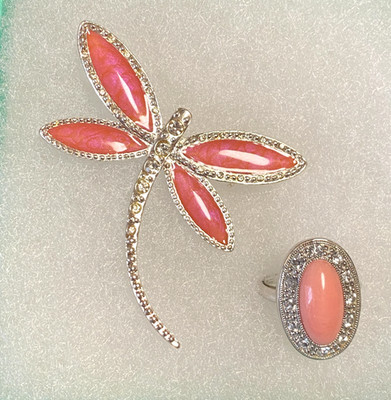 Avon Pale Fire Coral Color Cab. Ring And Dragonfly Brooch - Nina Ricci