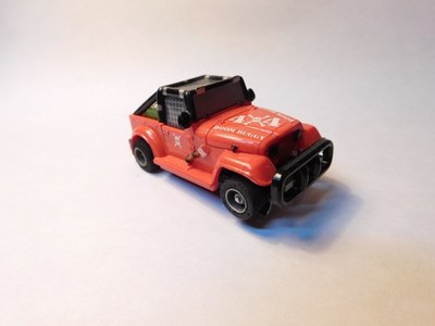 MARCHON ~ JEEP BOOM BUGGY 4 X 4 Slot Car with Running Chassis!!