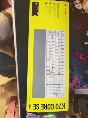 Corsair Cherry Blossom Core SE K70 Mechanical Gaming Keyboard Tastatur
