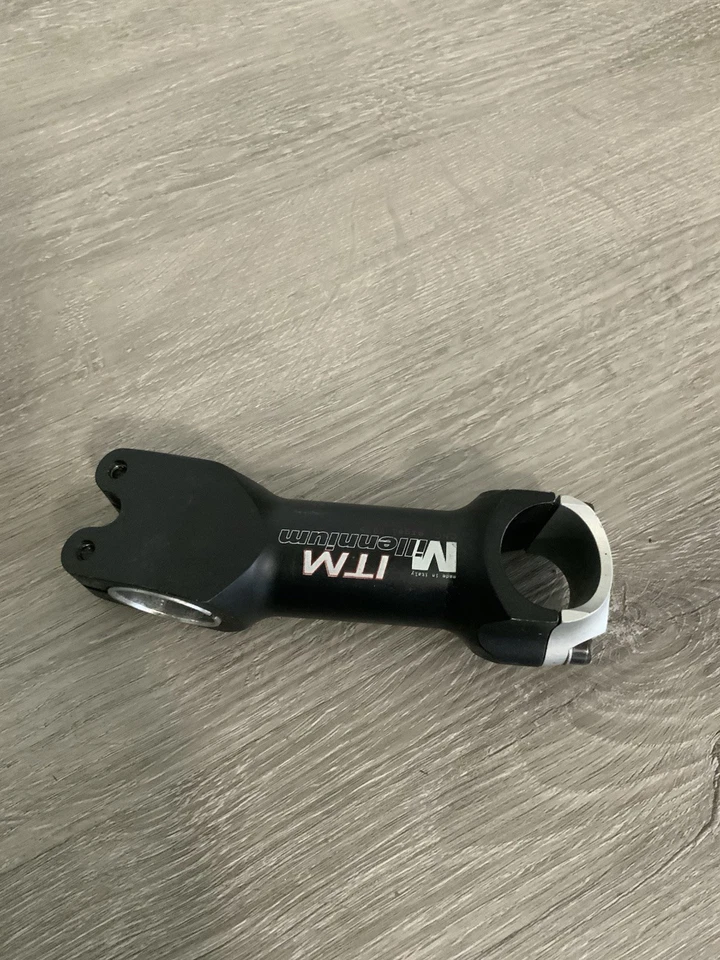 ITM MILLENIUM THREADLESS STEM 90 MM 1 OR 1 1/8 INCH 31.8 CLAMP 140 GRAMS - Image 2 of 4