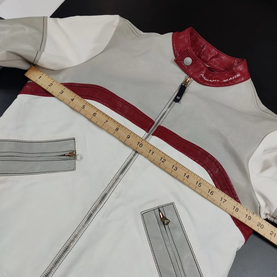 Armani джинсы белый размер GB 40 (маленький) кожаная куртка мотоциклиста с ЯРЛЫКАМИ винтажный 90-х РЕДКАЯ - Изображение 3 из 4