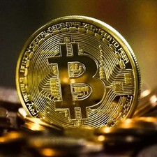Gold Plated Bitcoin Coin Casascius BTC Collectible Physical Crypto Commemorative