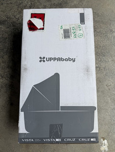 UPPAbaby Hard Carrycot Bassinet for Vista/Cruz Declan Oatmeal!
