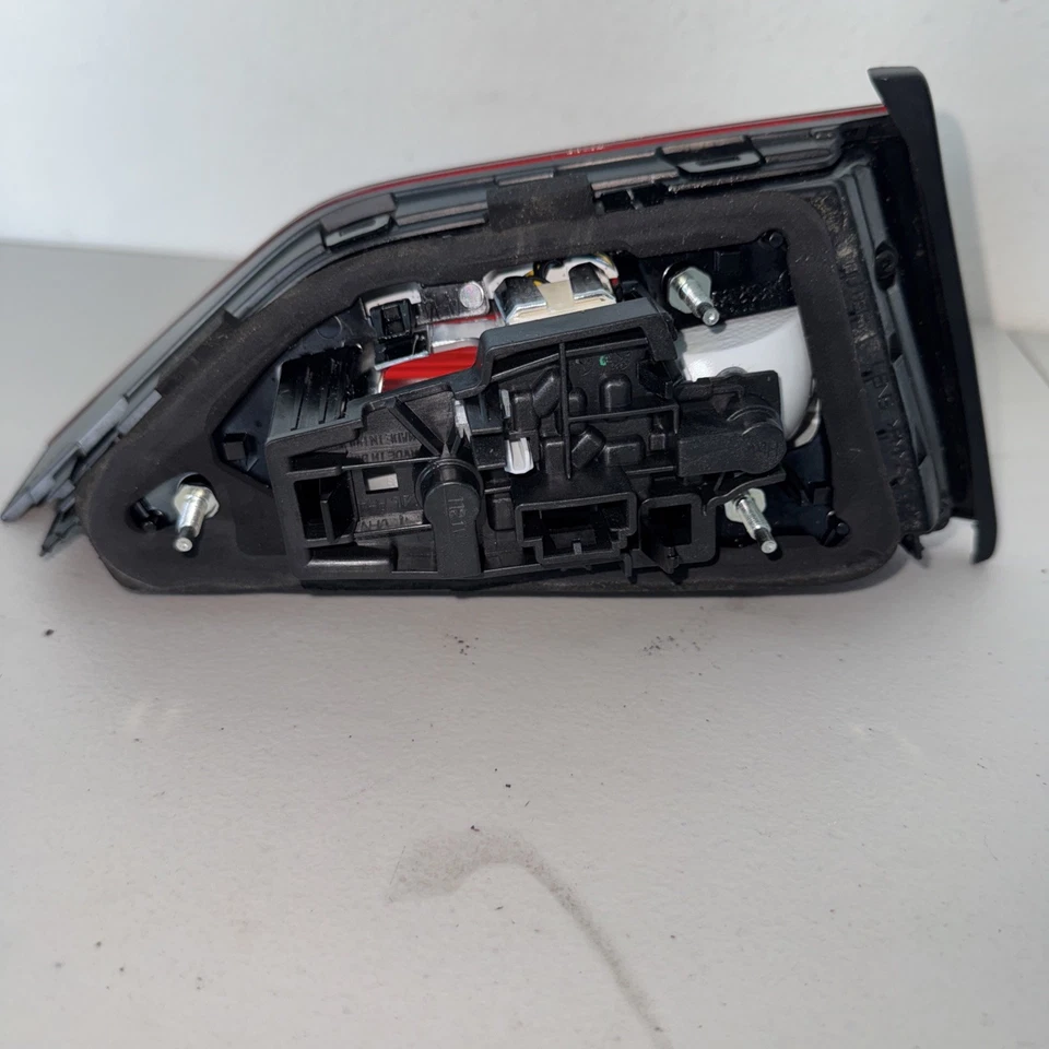 2015 2016 Audi A3 S3 Passenger Right Trunk Tail Light 8V5945094J OEM - Image 3 of 4