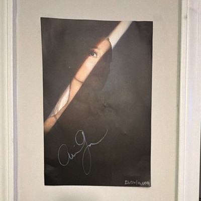Ariana Grande Signed Celebrity Photo/Print Autograph, 2606/10k Signature Visible