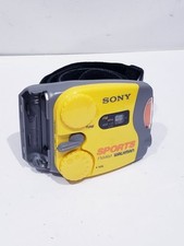 Sony SRF-88 Sports Walkman FM/AM Wrist Arm Band - Works - Missing Battery cover