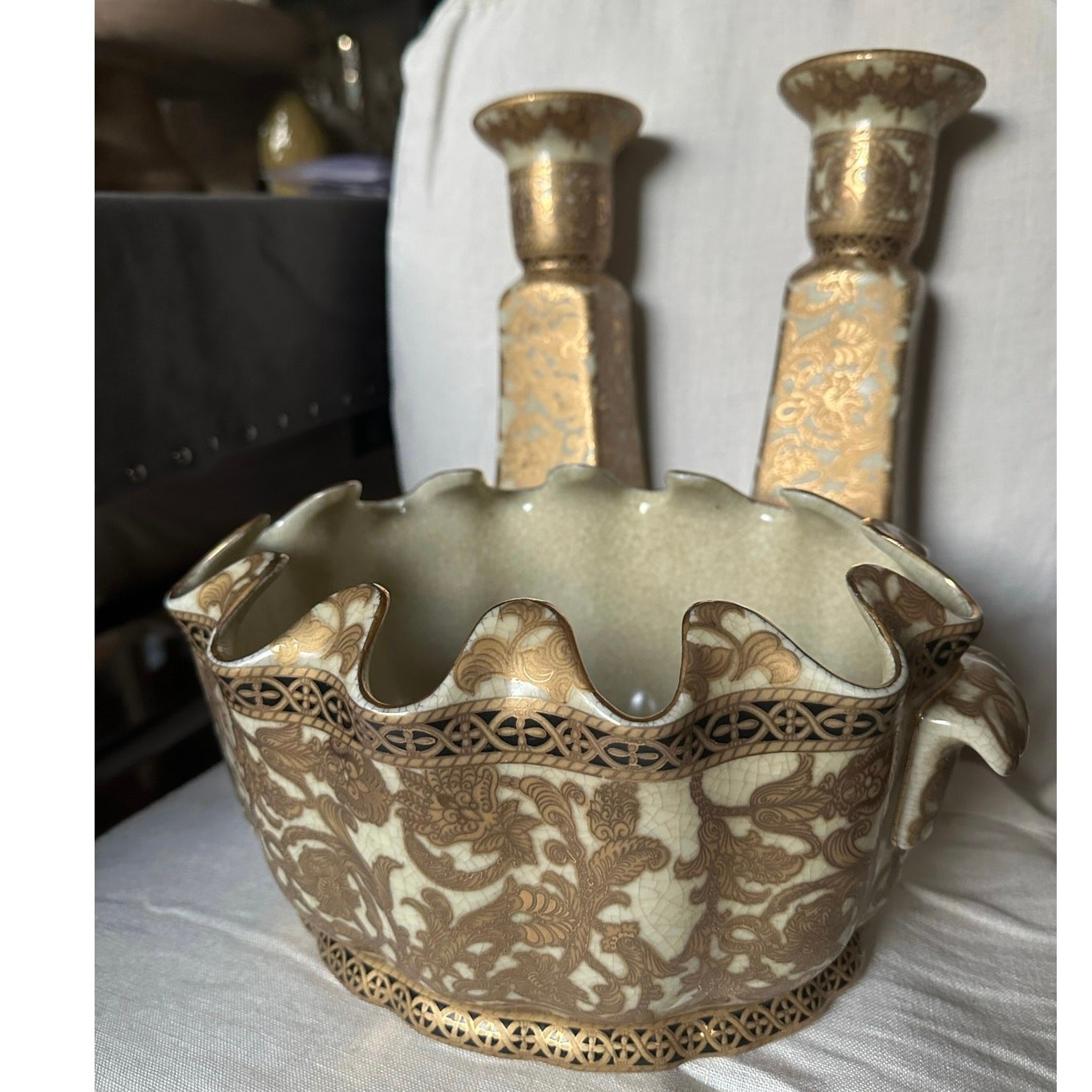 S Candlestick Gold Bowl Asian