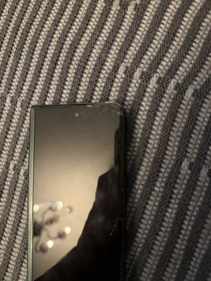 Samsung Galaxy Z Fold3 5G · 256GB, Foto 3 von 5