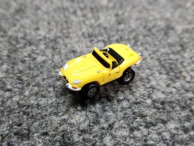 Galoob Micro Machines Deluxe Yellow Jaguar E Type 1988 Toy Mini Car Game Room