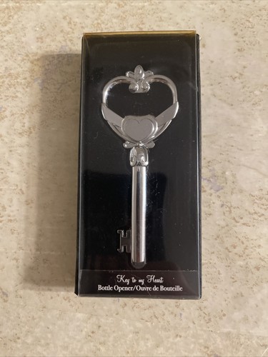 Flavors in the city key to my heart bottle opener - Picture 4 of 5