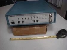 Tektronix 2706 Spectrum Analyzer Preselector for 271X Series READ