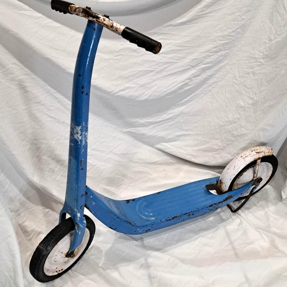 Radio Flyer Scooter Vintage Años 50 Azul 2 Ruedas Metal Empuje Juguete Pata de cabra Freno Raro Foto 2 de 4