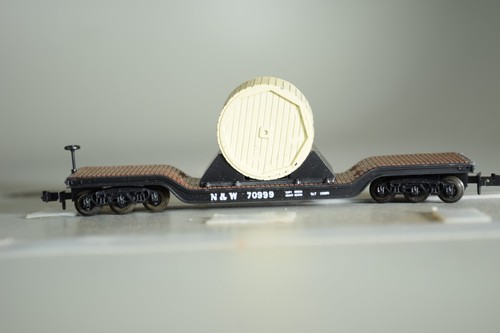 51013 Escala N DEPRIMIDO CENTRO PLANO COCHE TRIX CON CARGA | Zustand: Used