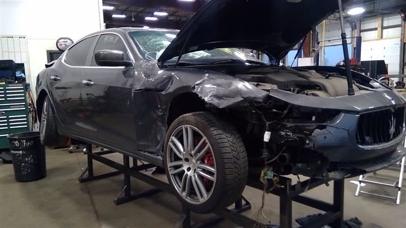 Maserati Ghibli S Q4 2014 Front Transmission