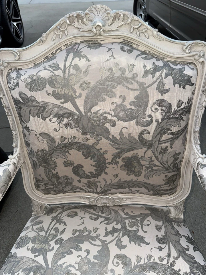 Beautiful Antique French Louis XV Chair White & Grey Vintage  - Image 3 of 4