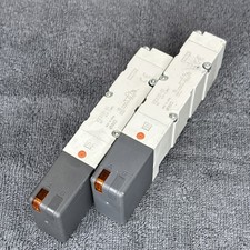 (2) SMC VQC4101‑51 Solenoid Valve New Old Stock