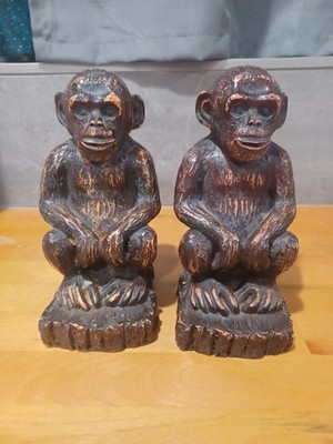 2  Sitting Chimpanzee Bookend Textured Brown Resin 6.5  Heavy -O