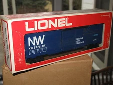 1977 Lionel 6-9771 Norfolk & Western TCA Museum National Dedication Car L0710