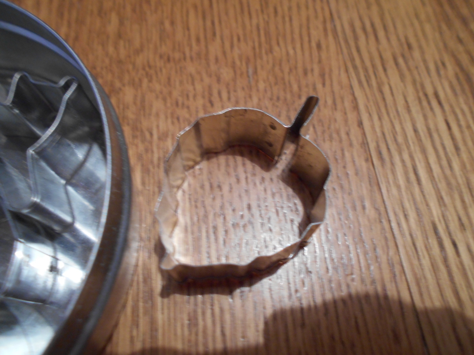 R&M International  7 pc Halloween Themed Cookie Cutter Set 