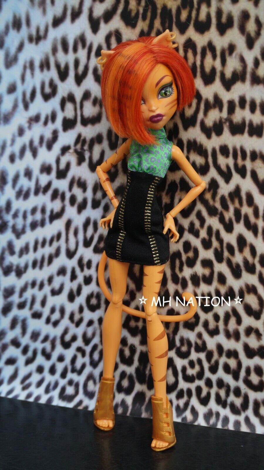 Shop Monster High Original Favorites Clawdeen at Artsy Sister.  Fantasia monster  high, Monster high cosplay, Bonecas monster high