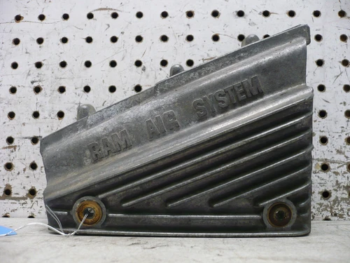 COVER, CYLINDER HEAD RH *{K,L,M}*