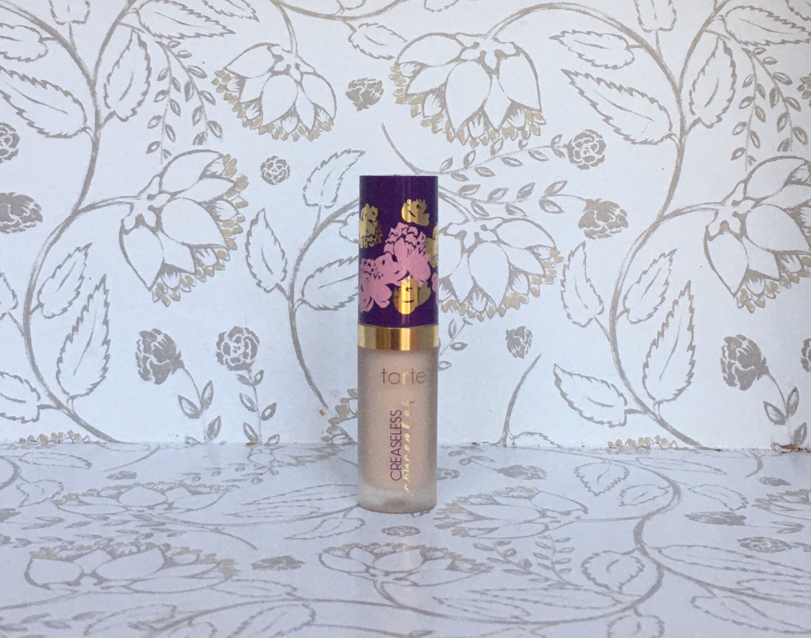 best creaseless concealer