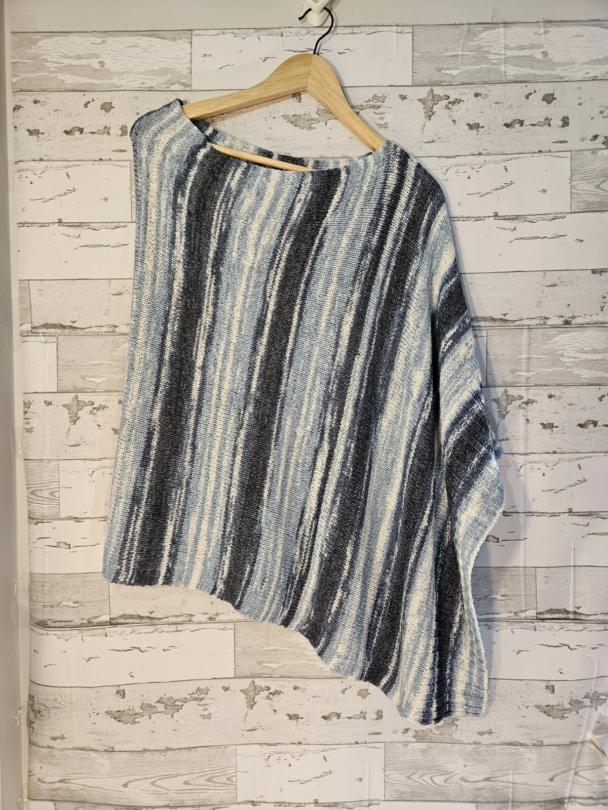 Chicos Womens Knit Poncho Small Medium Ombre Striped Lightweight