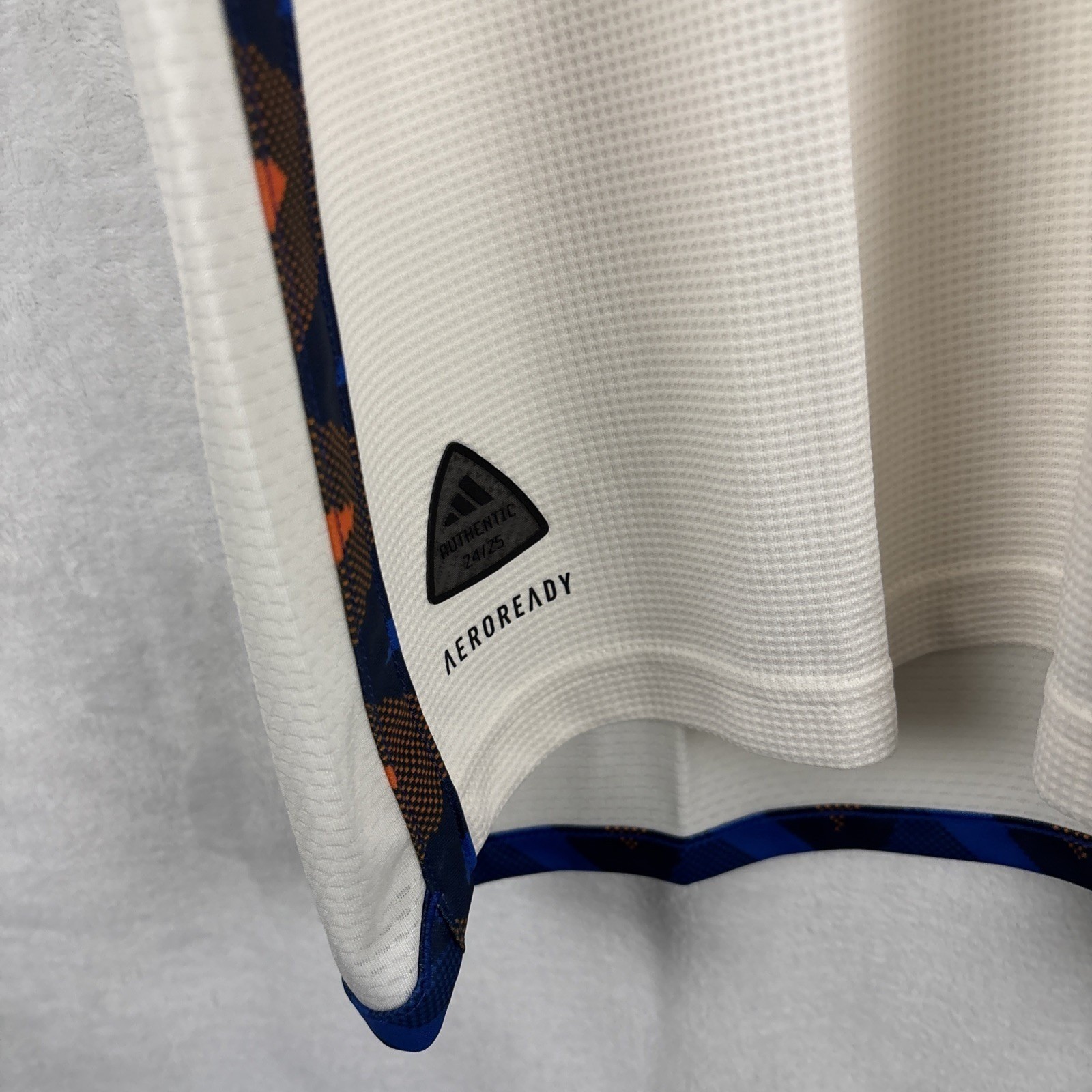 FC Cincinnati adidas 2024-2025 The Canvas Kit Authentic Jersey Off White 2XL NWT thumbnail 3