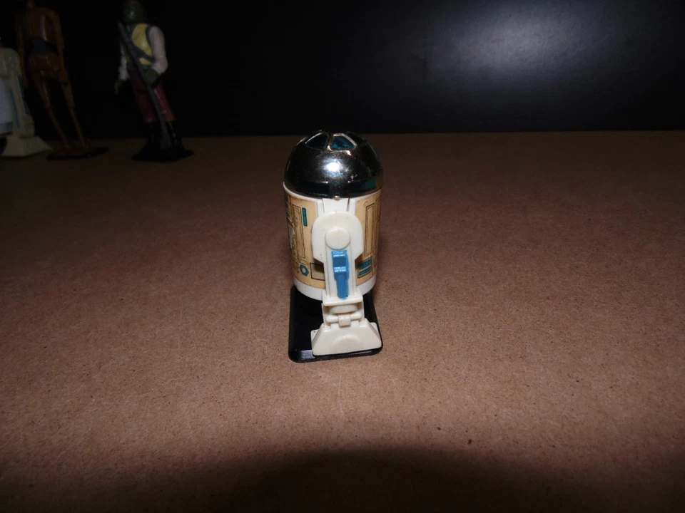Star Wars Vintage 1985 R2-D2 W/Pop up Saber ( No Lightsaber ) - Image 3 of 4
