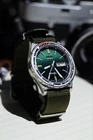 Vintage Seiko JDM SilverWave Z Emerald Sunburst Men Quartz Watch 7123-8190