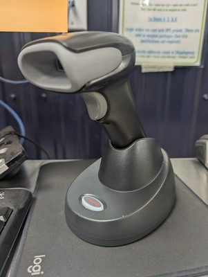 Honeywell 1472G2D-2USB-5-N Scanner & Charger