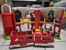 Little People - Bauernhof und Zug mit Anh&auml;nger
