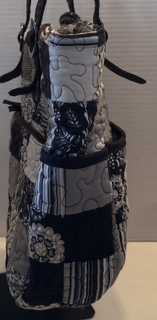 Donna Sharp Quilted Patchwork Shoulder Bag/Purse.… - image 3