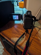 JVC Compact VHS Camcorder GR-AXM18U w/Power Cord - Tested with Power Cord