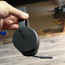Xbox Bluetooth Over-Ear Gaming Headset Black ...