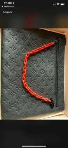 Accessoires noires Louis Vuitton pour homme
