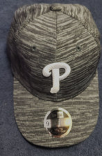 PHILADELPHIA PHILLIES HAT NEW ERA 940 YOUTH SIZE STRETCH-SNAP NEW UNIQUE L K