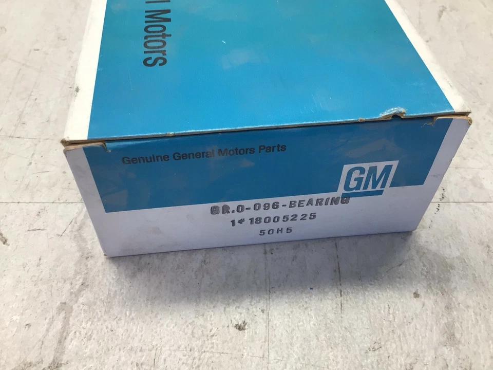 Paquete de 3 cojinetes de manivela de motor OEM GM 18005225 Chevrolet Camaro 1982-1984 2,8 L Foto 4 de 4