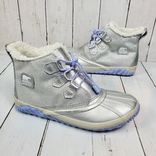 Sorel Disney Out n About Frozen Faux Fur Winter Snow Ankle Boots Girls Size 7