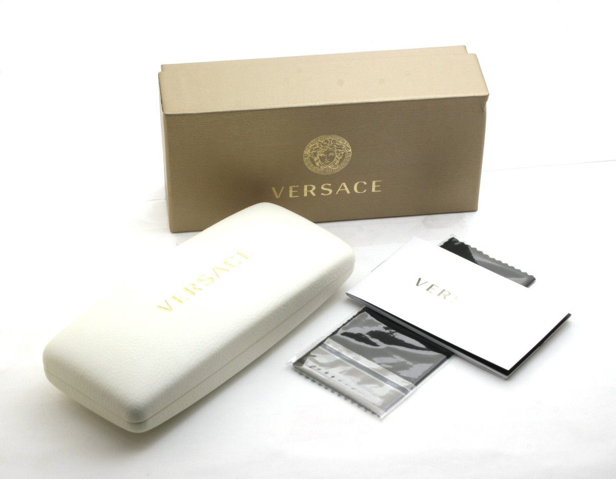 Authentic Versace sunglasses and case Genuine authentic Versace sunglasses with case - www.joarbit.com main image 4