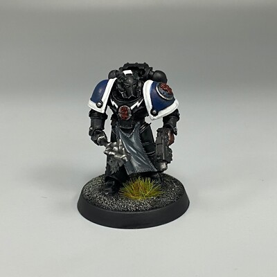 CRIMSON FISTS CAPTAIN CHAPLAIN WARHAMMER 40.000 40K SPACE MARINES BEMALT