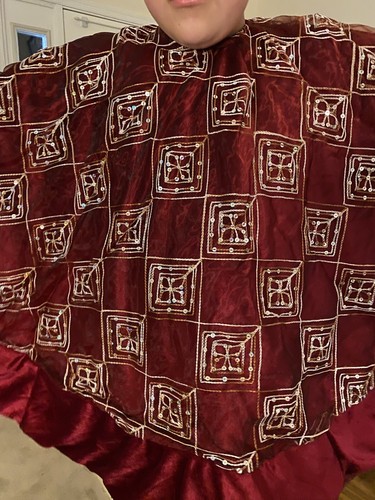Red Velvet Christmas 48" Tree Skirt Embroidered Sequins BEAUTIFUL RARE PLUSH - Picture 4 of 11