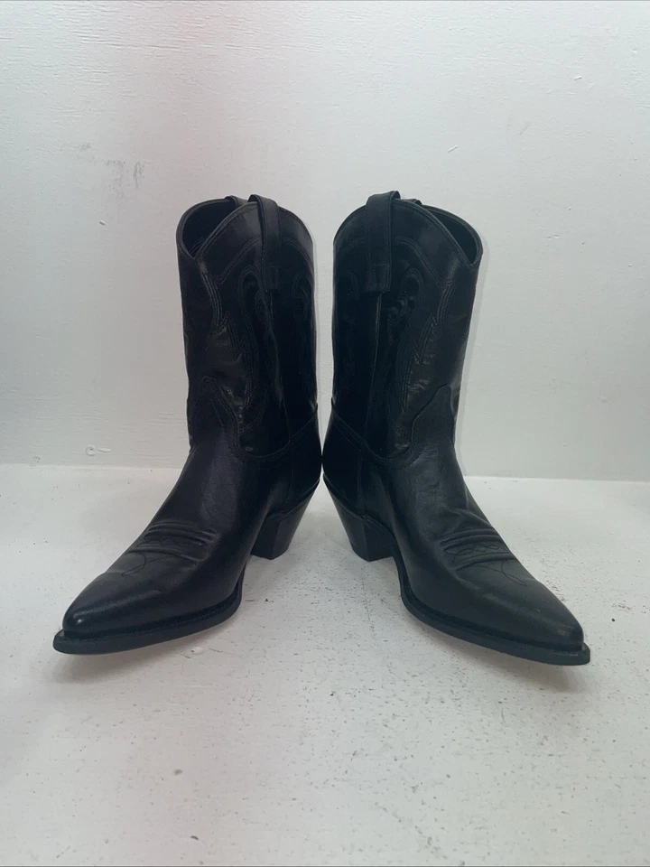 New Women’s Black Capezio Cowboy Boots. L 290 8.5 8 1/2 M. 15-49 - Image 3 of 4