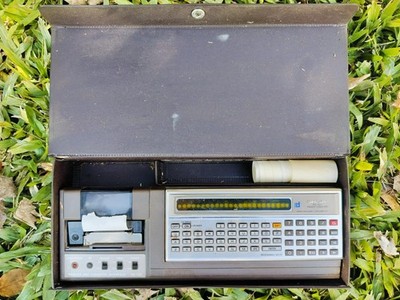 Sharp pocket Computer PC - 1211 - 1980