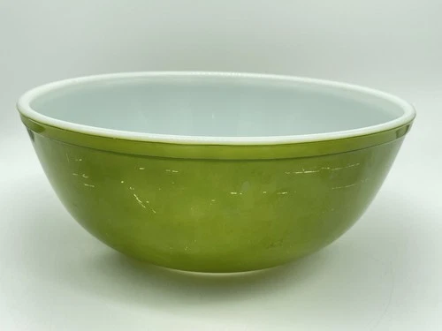 Vtg PYREX MCM Verde Avocado Green Mixing Bowl Model #404 10.5 IN 4Qt READ